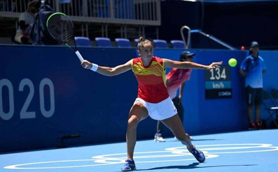 她的策略偏 她的策略偏